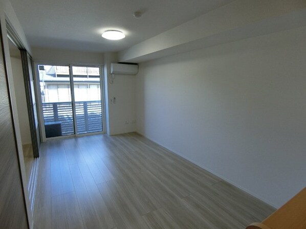 エルタスコート成田町の物件内観写真